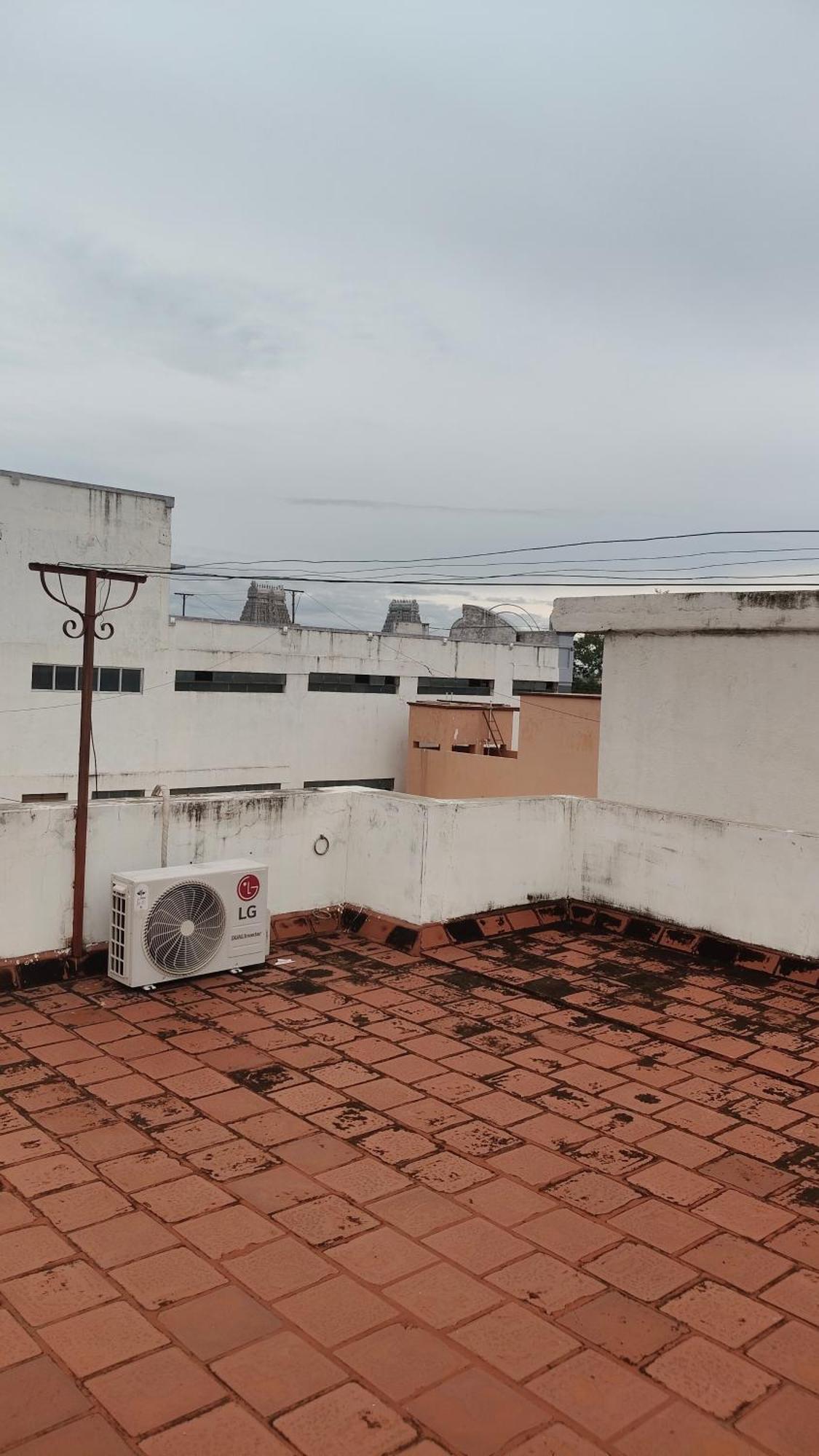 Dheeksha Homestay Tiruvannāmalai Екстериор снимка